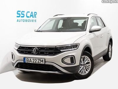 Usado VW T-Roc Life 110 HP (80 kW) 2023 Branco SUV