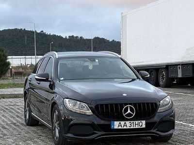 Usado 2015 Mercedes C200 | € 17.000 (Super Preço)