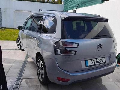 Usado Citroën Grand C4 Picasso 120 HP (88 kW) 2019 Cinzento Monovolume