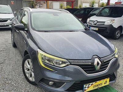Usado Renault Mégane GrandTour Business 115 HP (84 kW) 2019 Cinza Carrinha