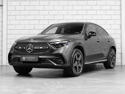 Cinza Usado 2024 Mercedes GLC300 AMG line Coupé | € 76.490