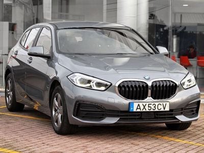 Usado BMW 116 Advantage 116 HP (85 kW) 2023 Cinza Citadino