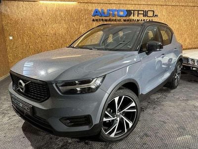 Usado Volvo XC40 150 HP (110 kW) 2020 Cinzento SUV