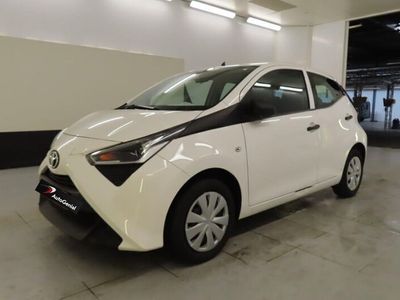 usado Toyota Aygo 1.0 X-Play