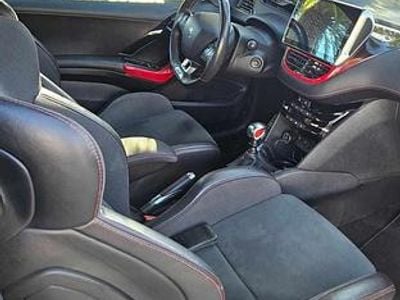 Preto Usado 2013 Peugeot 208 GTi Citadino | € 14.900 (Preço elevado)