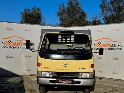 Bege Usado 2000 Toyota Dyna Pickup | € 29.500