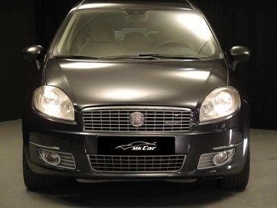 Preto Usado 2008 Fiat Linea Emotion Sedan | € 6.980