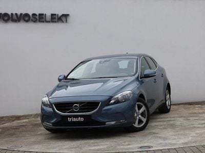 Azul Usado 2013 Volvo V40 Momentum | € 13.700 (Preço elevado)