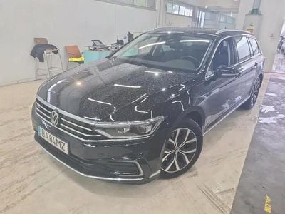 Usado VW Passat GTE 218 HP (160 kW) 2023 Preto Carrinha