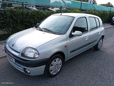 Renault Clio II