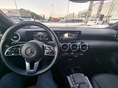 Mercedes CLA180