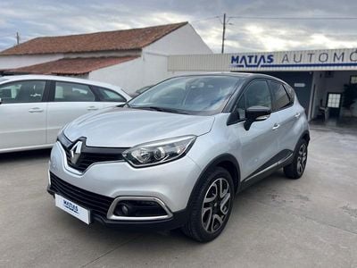Cinzento Usado 2016 Renault Captur SUV | € 12.500 (Preço justo)