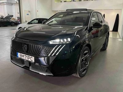 Peugeot e-3008