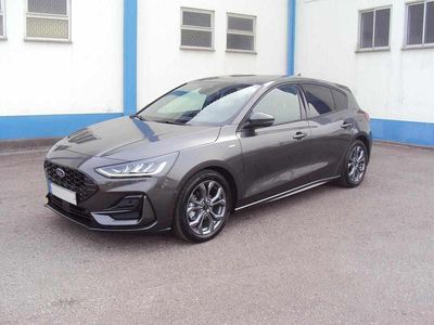 Cinzento Usado 2023 Ford Focus | € 29.950 (Preço elevado)
