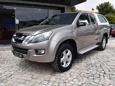 Cinzento Usado 2015 Isuzu D-Max Pickup | € 24.999