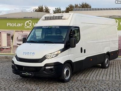 Branco Usado 2016 Iveco Daily | € 24.500 (Preço elevado)