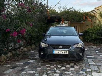 Usado Seat Ibiza Style 80 HP (58 kW) 2020 Cinzento Citadino