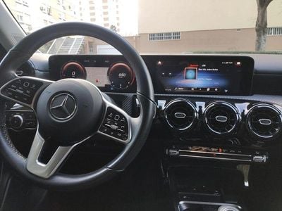 Usado Mercedes A180 116 HP (85 kW) 2020 Sedan