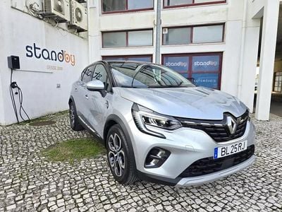 Cinzento Usado 2021 Renault Captur Techno SUV | € 19.950 (Preço justo)