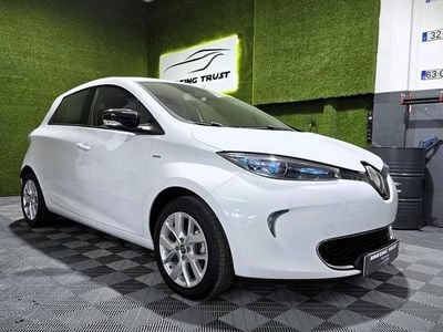 Branco Usado 2019 Renault Zoe LIMITED Citadino | € 13.950 (Preço justo)