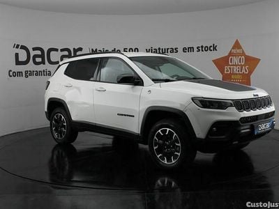 Branco Usado 2022 Jeep Compass Trailhawk SUV | € 25.899 (Preço justo)