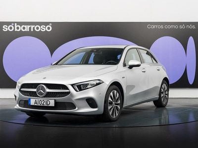 Cinza Usado 2021 Mercedes A250 Style | € 25.990 (Preço justo)