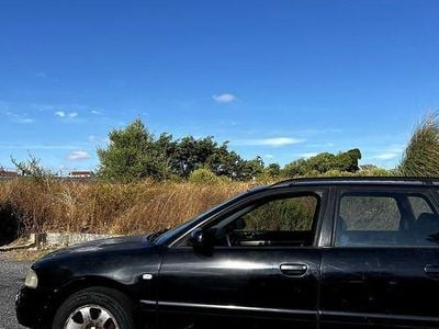 Usado 2000 Audi A4 Sedan | € 1.800