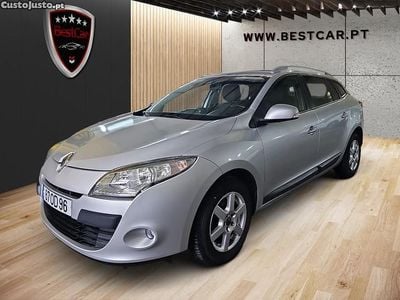 Cinza Usado 2012 Renault Mégane GrandTour Carrinha | € 7.950 (Preço justo)