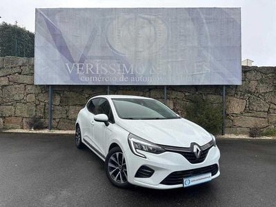 Branco Usado 2021 Renault Clio V Intens | € 16.750 (Preço justo)