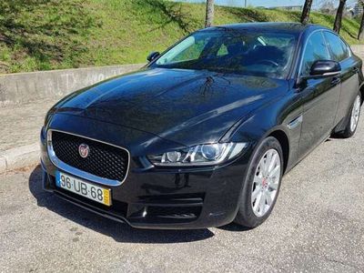 usado Jaguar XE 2.0 D Pure Aut.