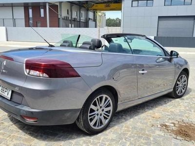 Cinzento Usado 2011 Renault Mégane Cabriolet Cabrios | € 9.000