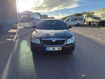 Usado 2010 Skoda Octavia GreenLine Sedan | € 6.490 (Preço justo)