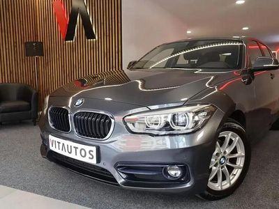 Usado BMW 116 Sport Line 116 HP (85 kW) 2019 Cinza escuro Citadino