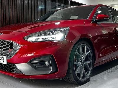 Vermelho Usado 2020 Ford Focus ST | € 29.500