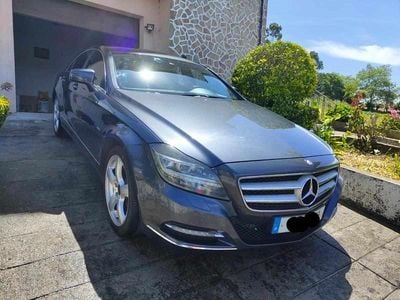 Cinzento Usado 2011 Mercedes CLS350 Sedan | € 14.250