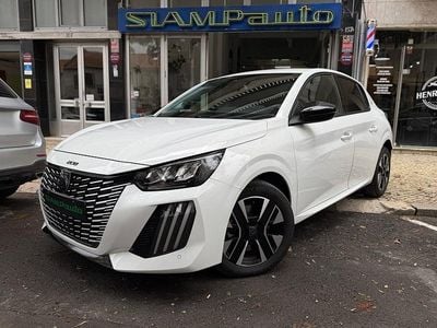 Usado Peugeot e-208 Style 100 kW (136 HP) 2024 Cinza Citadino