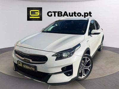 Usado Kia XCeed 140 HP (102 kW) 2022 Branco SUV