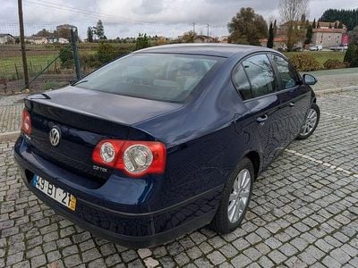 Usado VW Passat 140 HP (102 kW) 2005 Sedan