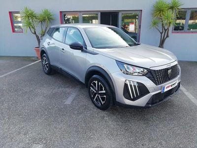 Cinza Usado 2023 Peugeot 2008 Active SUV | € 19.200 (Preço justo)