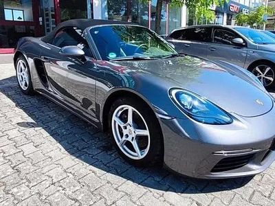 Cinzento Usado 2019 Porsche 718 Boxster Cabrios | € 64.900
