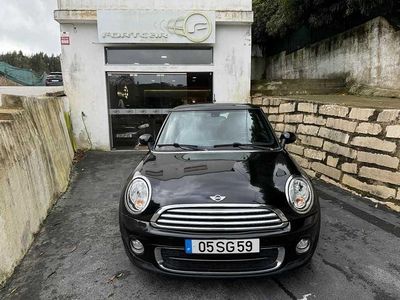 Usado Mini ONE 90 HP (66 kW) 2012 Preto Citadino