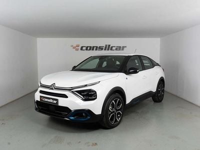 Usado Citroën e-C4 Live 100 kW (136 HP) 2022 Branco SUV