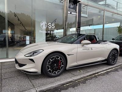 Bege Novo 2025 MG ZS Cabrios | € 65.000