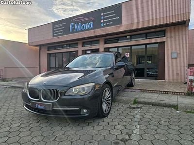 Preto Usado 2011 BMW 740 Sedan | € 17.500