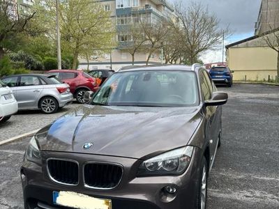 usado BMW X1 bom estado, 2011 com 183mil kms