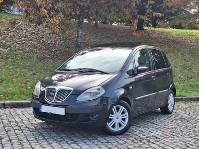 Usado 2005 Lancia Musa Monovolume | € 3.150