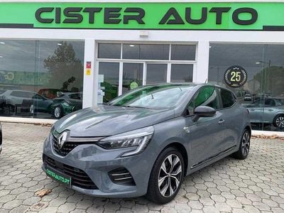 Cinzento Usado 2022 Renault Clio V | € 15.990 (Preço elevado)