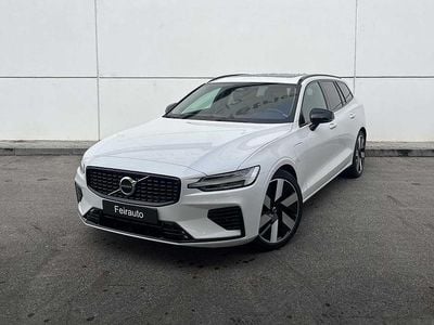 Branco Usado 2025 Volvo V60 Carrinha | € 43.500 (Preço justo)