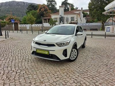 Branco Usado 2021 Kia Stonic SUV | € 16.950 (Preço justo)