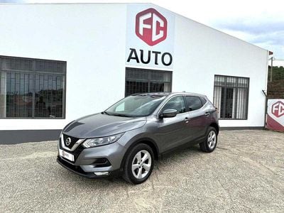 Usado Nissan Qashqai N-Connecta 115 HP (84 kW) 2018 Cinza SUV